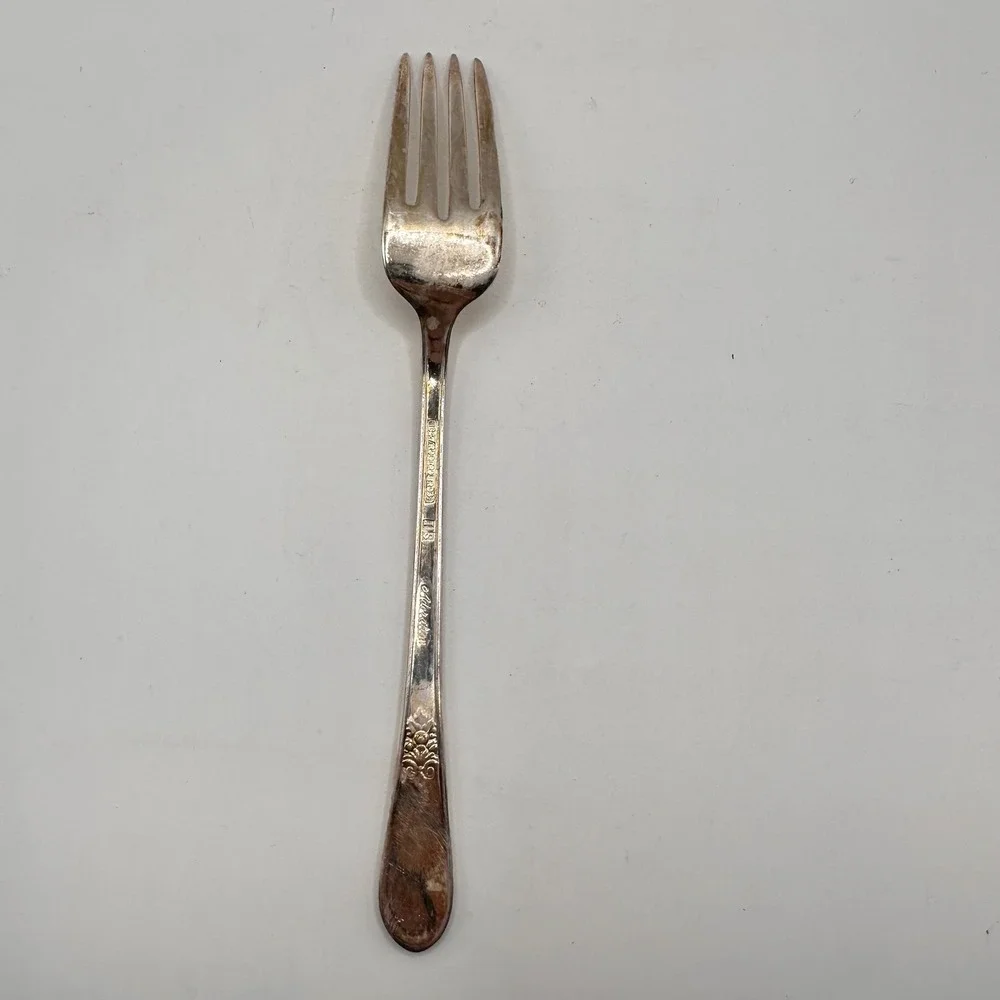 1847 Rogers‎ Bros Adoration Silverplate Dinner Fork Vintage International Silver